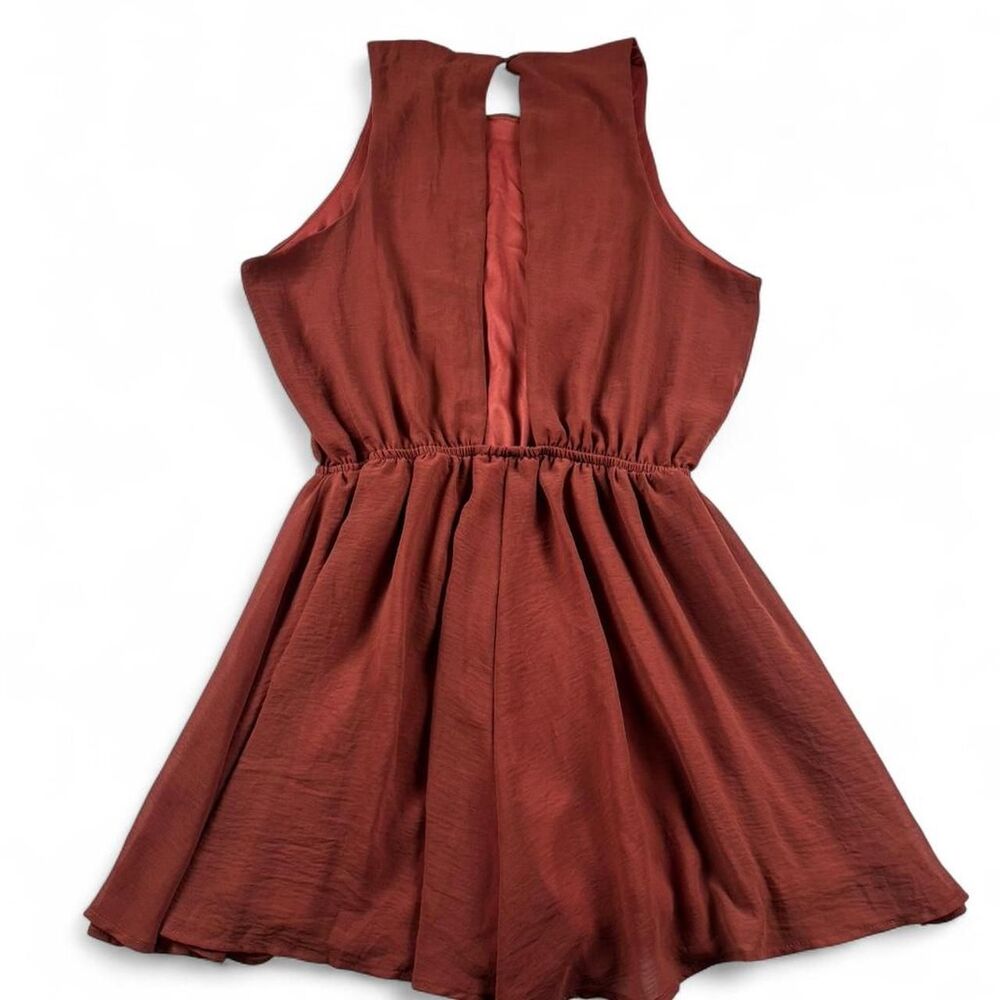 Final Touch Women’s Burnt Orange Romper Cut-Out Back Size Large - Picture 6 of 7